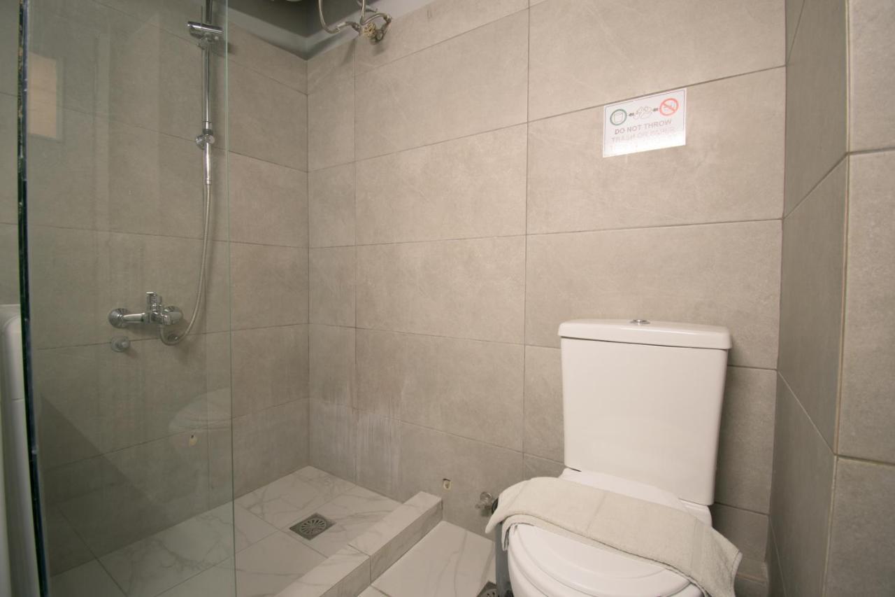 Central Cozy Flat ! Daire Atina Dış mekan fotoğraf