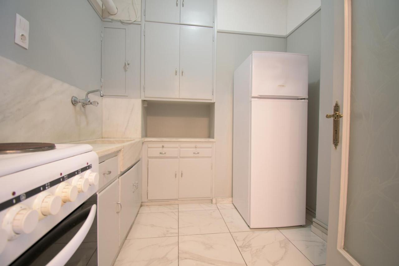 Central Cozy Flat ! Daire Atina Dış mekan fotoğraf